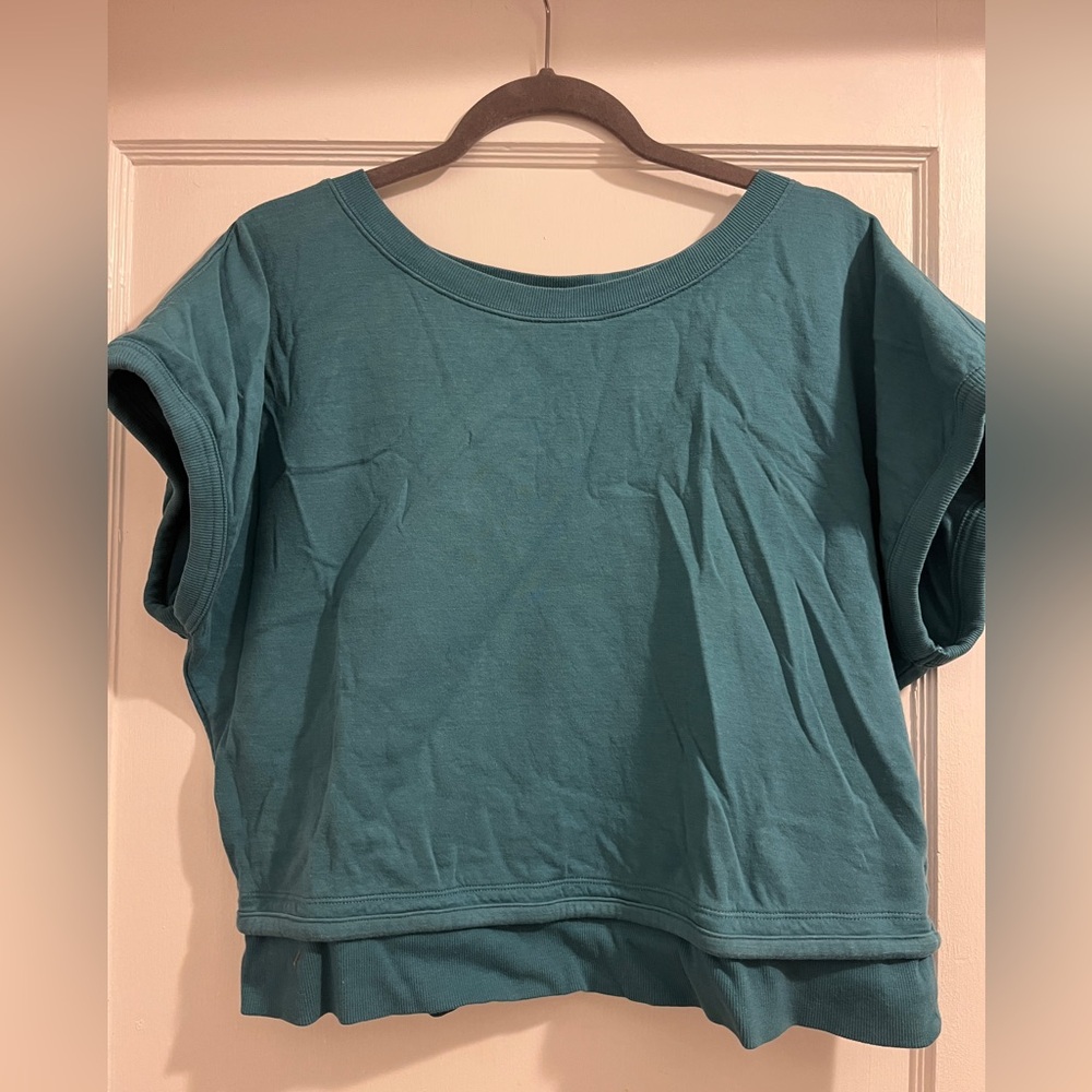 Athelta top in great condition.